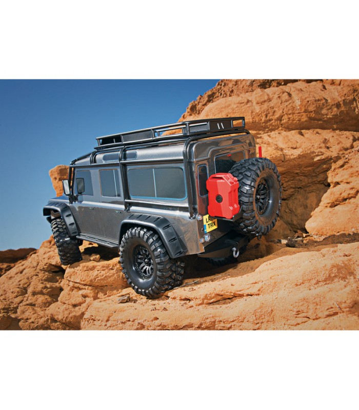 #0713 82056-4-TRX-4-Action-11