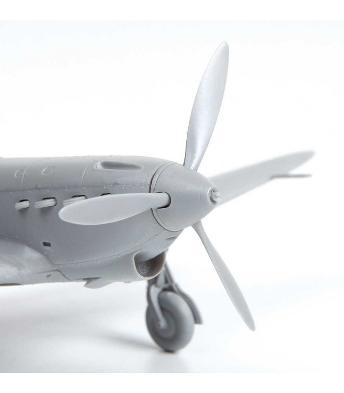#8058 Model-Kit-letadlo-7327-YAK-1-1-72-_a154053061_10374